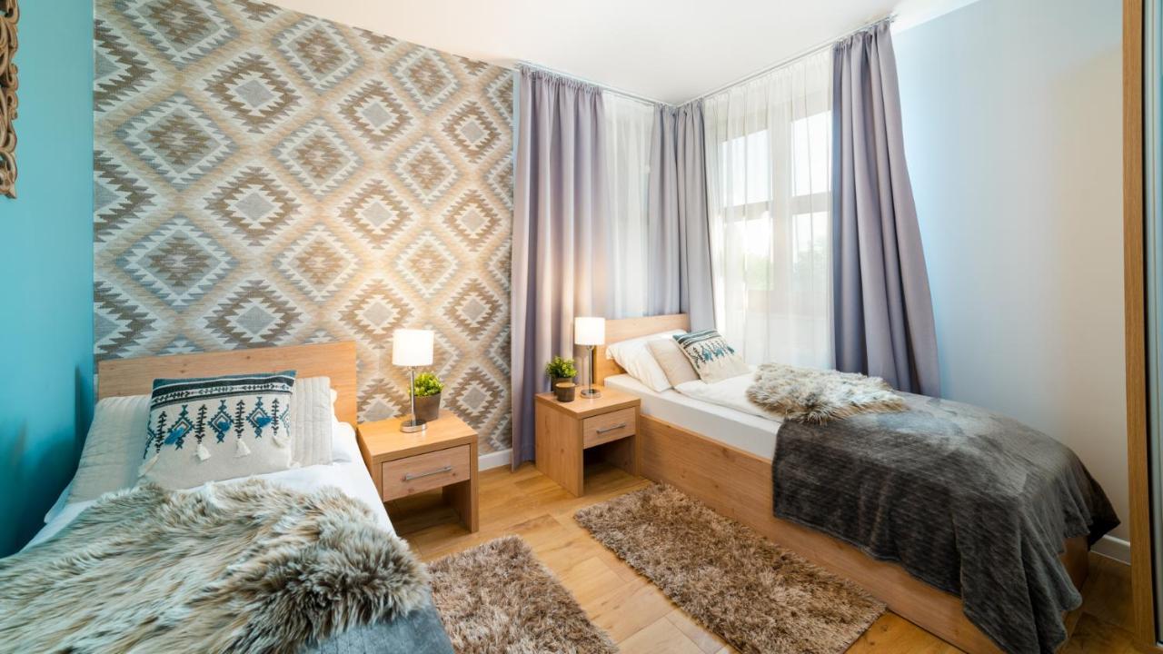Hello Apartamenty - Wiking Przy Wyciagu Narciarskim كارباش المظهر الخارجي الصورة